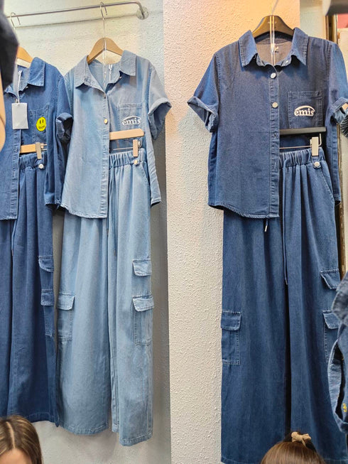 Collar Down Half Sleeves Shirts With Multi Pockets Loose Trousers